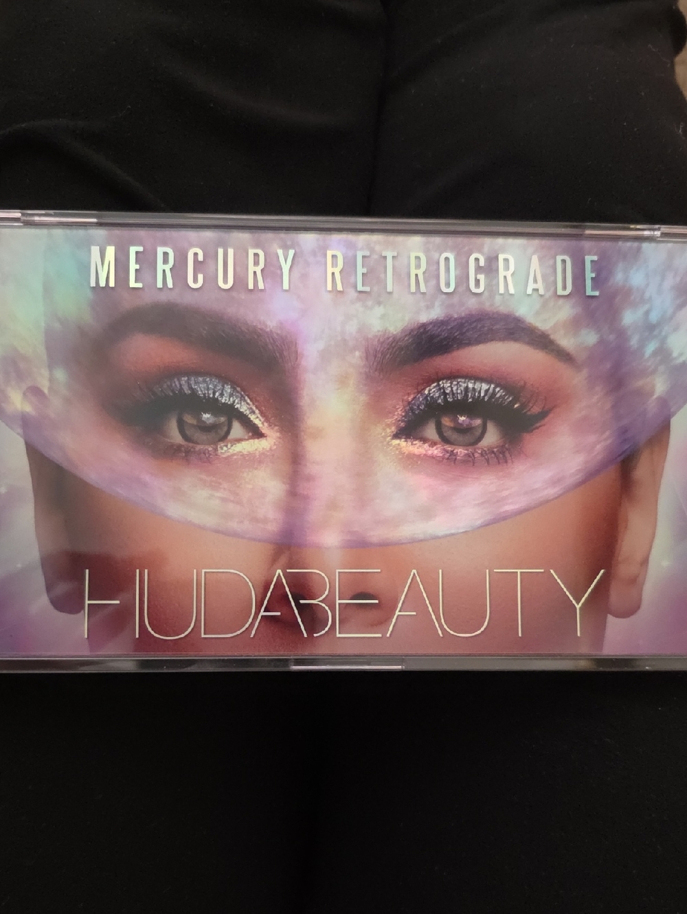 HUDA BEAUTY Mercury Retrograde Eyeshadow Palette -